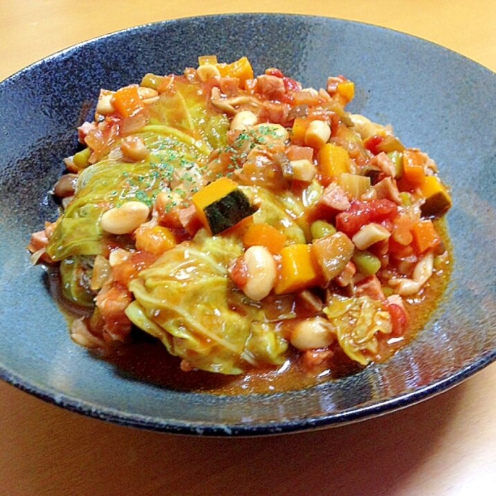 ロールキャベツの野菜スープ煮込み(^○^)